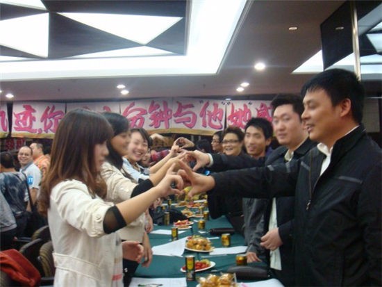 楊紅娘皇僑大酒店八分鐘約會(huì)完美落